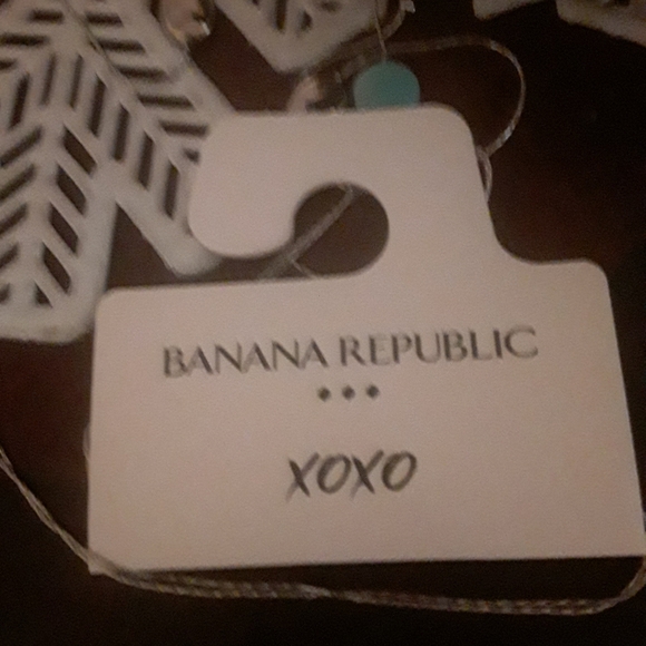 Banana Republic Beaded Necklace - Picture 4 of 4